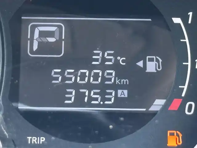 日産 ノート メダリスト エマージェンシーB 千葉県 2014(平26)年 5.5万km ソニックブルー 社外7インチナビ/（TV CD DVD BT FM AM）/全周囲カメラ/衝突被害軽減システム/車線逸脱警報/横滑り防止装置/ETC/アイドリングストップ/オートライト/電動格納ミラー/社外14インチAW/プッシュスタート/スマートキー/フロアマット/ドアバイザー/取扱説明書/保証書