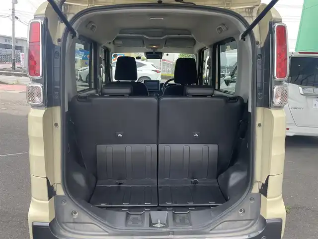 スズキ スペーシア ギア HYBRID XZターボ 群馬県 2022(令4)年 7.7万km シフォンアイボリーM ワンオーナー/４WDターボ/純正SDナビ、地デジ、Bluetooth、CD、DVD/アラウンドビューモニター/デュアルブレーキサポート/レーダークルーズコントロール/革巻きステア/LEDヘッドライト/ETC/ヘッドアップディスプレイ/パドルシフト/前席シートヒーター/ウインカーミラー/両側パワースライドドア/コーナーセンサー（リア）/ルーフレール/W・サイドエアバッグ/スマートキー×２/保証書、取説