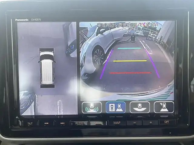 スズキ スペーシア ギア HYBRID XZターボ 群馬県 2022(令4)年 7.7万km シフォンアイボリーM ワンオーナー/４WDターボ/純正SDナビ、地デジ、Bluetooth、CD、DVD/アラウンドビューモニター/デュアルブレーキサポート/レーダークルーズコントロール/革巻きステア/LEDヘッドライト/ETC/ヘッドアップディスプレイ/パドルシフト/前席シートヒーター/ウインカーミラー/両側パワースライドドア/コーナーセンサー（リア）/ルーフレール/W・サイドエアバッグ/スマートキー×２/保証書、取説