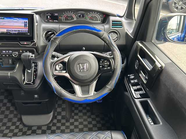 ホンダ Ｎ ＢＯＸ カスタム G L ターボ ホンダセンシング 茨城県 2018(平30)年 5.8万km ブリリアントスポーティブルーメタリック2トーン 横滑り防止装置/コーナーセンサー/LEDヘッドライト/衝突被害軽減システム/カーテンエアバッグ/Bluetooth/USB入力端子/ETC/バックカメラ/フルセグTV/SDナビ/両側パワースライドドア/スマートキー/冷房AAC/追従走行付クルーズコントロール/ドライブレコーダー/15インチ純正アルミホイール