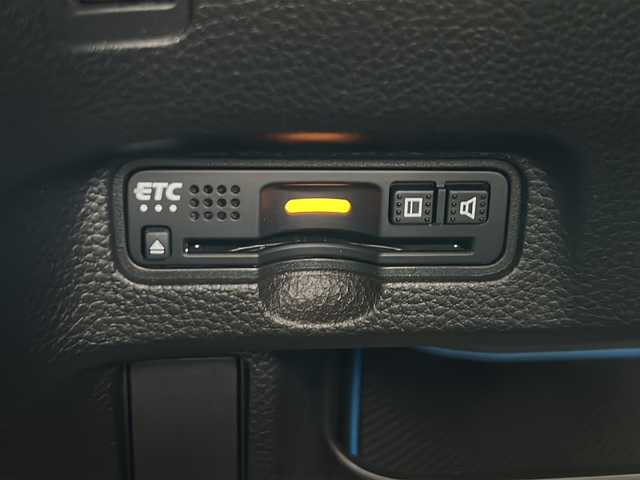 ホンダ Ｎ ＢＯＸ カスタム G L ターボ ホンダセンシング 茨城県 2018(平30)年 5.8万km ブリリアントスポーティブルーメタリック2トーン 横滑り防止装置/コーナーセンサー/LEDヘッドライト/衝突被害軽減システム/カーテンエアバッグ/Bluetooth/USB入力端子/ETC/バックカメラ/フルセグTV/SDナビ/両側パワースライドドア/スマートキー/冷房AAC/追従走行付クルーズコントロール/ドライブレコーダー/15インチ純正アルミホイール