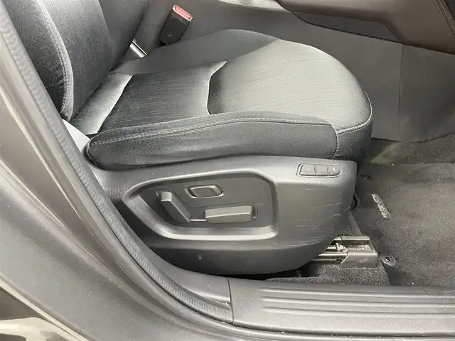 マツダ ＣＸ－８ XD プロアクティブ 岡山県 2018(平30)年 5.2万km マシーングレープレミアムM 純正8インチナビ　/・FM/AM/Bluetooth/フルセグ/CD/DVD/バックカメラ　/ＡＬＰＩＮＥ１０インチフリップダウンモニター　/パワーバックドア　/セーフティ/・スマートシティブレーキサポート/・レーンキープアシスト/・ブラインドスポットモニター/・マツダレーダークルーズコントロール　/・リアパーキングセンサー　/ＥＴＣ　/前後ドラレコ　/パワーシート/・シートメモリー/シートヒーター/ステアリングヒーター/ＬＥＤヘッドライト　