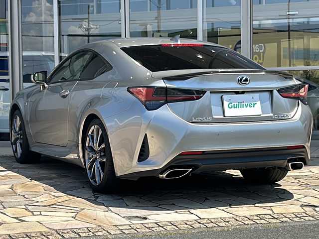 レクサス ＲＣ 300h Fスポーツ 静岡県 2019(令1)年 2.7万km ソニックチタニウム 純正メモリナビ/・CD/・DVD/・フルセグＴＶ/・Bluetooth/・USB/・AM/・FM/主要装備/・サンルーフ/・純正リアスポイラー/・セーフティーシステム+/・衝突軽減/・レーンキープ/・追従クルコン/・クリアランスソナー/・BSM/・バックカメラ/・パワーシートD/N席/・シートヒーターD/N席/・エアシートD/N席/・レザーシート/・純正ドラレコ前/・ビルトインＥＴＣ2.0/・電動リアゲート/・3眼LEDライト/・オートハイビーム/・デイライト/・純正フロアマット