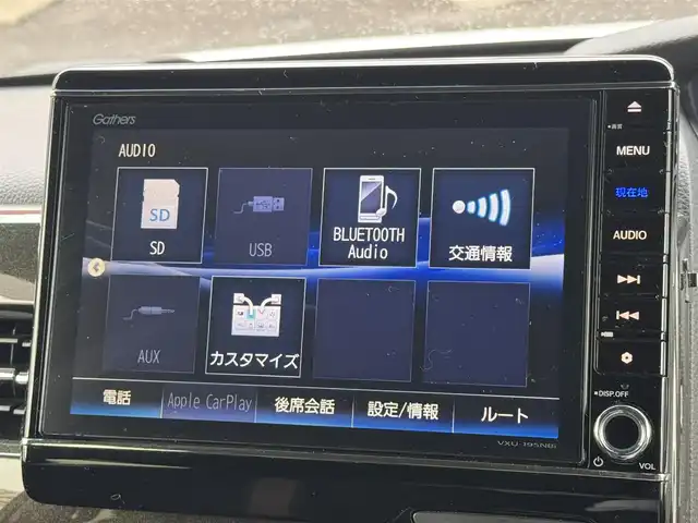 ホンダ Ｎ ＢＯＸ カスタムG スロープLホンダS 三重県 2019(平31)年 4.9万km プラチナホワイトパール ワンオーナー/車いす専用装備/・スーパーフレックススロープ/・電動ウインチ/・車いす乗車員用手すり/純正8インチナビ【VXU-195NBi】/・地デジTV/CD/DVD/Bluetooth/Apple CarPlay/バックカメラ/ホンダセンシング /・衝突軽減ブレーキ/・誤発進抑制機能/・後方誤発進抑制機能/・歩行者故障低減ステアリング/・先行車発進お知らせ機能/・アクティブクルーズコントロール/・車線維持支援システム/・オートハイビーム/・標識認識能/・路外逸脱抑制機能/片側パワースライドドア /ビルトインETC/純正14インチアルミホイール/LEDヘッドライト/オートライト/スマートキー×2/取説/保証書