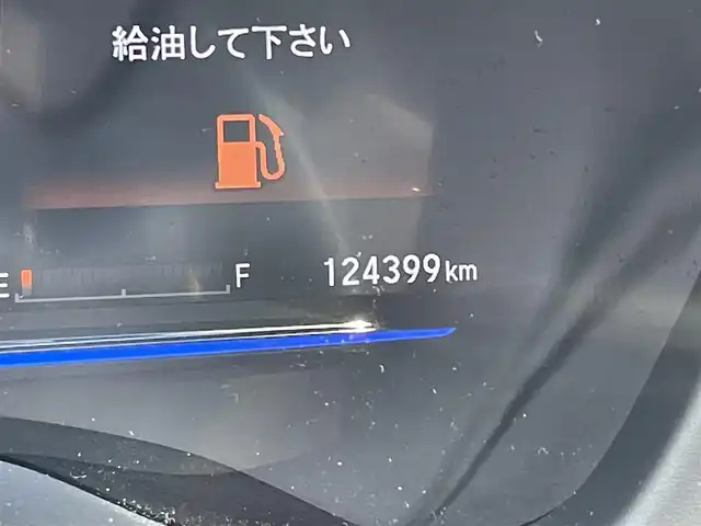 ホンダ ヴェゼル ハイブリッド X 徳島県 2014(平26)年 12.5万km ホワイトオーキッドパール (株)IDOMが運営する【じしゃロン徳島店】の自社ローン専用車両になりますこちらは現金またはオートローンご利用時の価格です。/自社ローンご希望の方は別途その旨お申付け下さい”										/社外ナビゲーション　/（フルセグ/CD/DVD/SD/BT)/衝突被害軽減ブレーキ　/バックモニター　/ＥＴＣ　/クルーズコントロール　/トラクションコントロール/スポーツモード切替/革巻きステアリング/電気式パーキングブレーキ/オートホールド/プッシュスタート　/スマートキー　/ＬＥＤヘッドライト　/フォグランプ/ウィンカーミラー/ステアリングリモコン/室内LEDランプ/カーテンエアバック　/純正フロアマット　/サイドバイザー