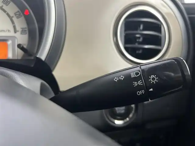 スズキ ラパン XL 千葉県 2015(平27)年 7.2万km アーバンブラウンパールメタリック 純正オーディオ/前席シートヒーター/純正14インチアルミホイール/ヘッドライトレベライザー/ドアバイザー/革巻きステアリング/アイドリングストップ/純正フロアマット/ウィンカーミラー/プッシュスタート/スマートキー