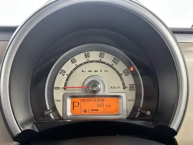 スズキ ラパン XL 千葉県 2015(平27)年 7.2万km アーバンブラウンパールメタリック 純正オーディオ/前席シートヒーター/純正14インチアルミホイール/ヘッドライトレベライザー/ドアバイザー/革巻きステアリング/アイドリングストップ/純正フロアマット/ウィンカーミラー/プッシュスタート/スマートキー