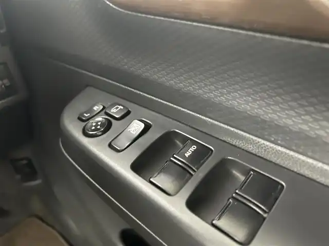 スズキ ラパン XL 千葉県 2015(平27)年 7.2万km アーバンブラウンパールメタリック 純正オーディオ/前席シートヒーター/純正14インチアルミホイール/ヘッドライトレベライザー/ドアバイザー/革巻きステアリング/アイドリングストップ/純正フロアマット/ウィンカーミラー/プッシュスタート/スマートキー