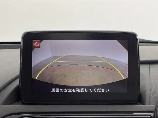 マツダ ロードスター 100周年特別記念車 群馬県 2020(令2)年 2.3万km スノーフレイクホワイトパールマイカ 特別仕様車【Ｓ　Ｌｅａｔｈｅｒ　Ｐａｃｋａｇｅ　１００周年特別記念車】/【特別装備】/・センターホイールキャップ（創立１００周年スペシャルロゴ付）/・オーナメント（創立１００周年スペシャルロゴ付）/・ヘッドレスト（創立１００周年スペシャルロゴ刻印：エンボス加工）/・アドバンストキー（創立１００周年スペシャルロゴ刻印＆１００周年専用化粧箱入り）/・フロアカーペット（レッド）/・フロアマット（創立１００周年記念バッジ付：レッド）/・ソフトトップカラー：ダークチェリー/・シート（材質：ナッパレザー／カラー：レッド）/・電動リモコン式ドアミラー（手動可倒式）/・１９５／５０Ｒ１６　８４Ｖタイヤ＆１６×６．５Ｊインチアルミホイール（高輝度塗装）/・エアコンルーバーベゼル（内側）/CD/DVD/Bluetooth/ワンセブTV/=====/特別仕様車　６速マニュアル　純正ディスプレイオーディオ　ＢＯＳＥ　レッドナッパレザーシート　シートヒーター　ダークチェリーソフトトップ　クルーズコントロール　ＢＳＭ　ドライブレコーダー　マフラーカッター　禁煙