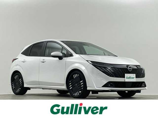 日産 オーラ G 埼玉県 2024(令6)年 0.2万km ピュアホワイトパール ＢＯＳＥスピーカー　純正９型ナビ　プロパイロット　ＢＳＭ　全方位カメラ　ＥＴＣ　ドライブレコーダー　スマートインナーミラー　フルセグＴＶ　追従走行　ＬＥＤ　ハーフレザーシート　パワーシート