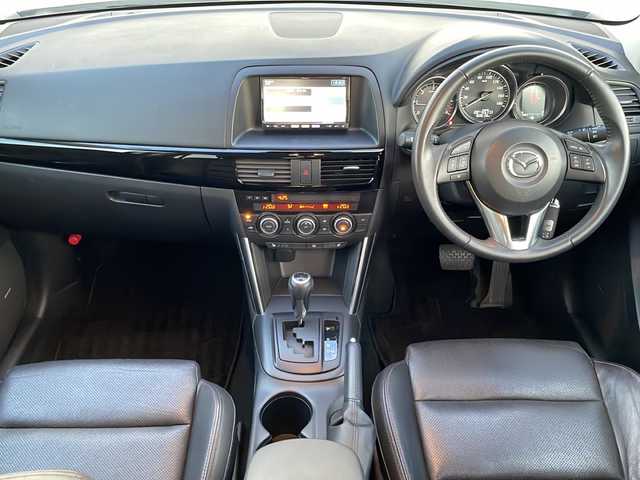 マツダ ＣＸ－５ XD Lパッケージ 岩手県 2013(平25)年 6.1万km クリスタルホワイトパールマイカ 衝突軽減　ＢＯＳＥサウンド　純正ナビ　バックＣ　ブラインドスポットモニター　Ｂｌｕｅｔｏｏｔｈ　電動黒レザーシート　クルーズコントロール　シートヒーター　ＥＴＣ　オートＨＩＤヘッドライト　フォグランプ