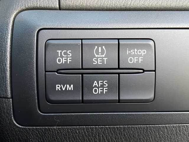 マツダ ＣＸ－５ XD Lパッケージ 岩手県 2013(平25)年 6.1万km クリスタルホワイトパールマイカ 衝突軽減　ＢＯＳＥサウンド　純正ナビ　バックＣ　ブラインドスポットモニター　Ｂｌｕｅｔｏｏｔｈ　電動黒レザーシート　クルーズコントロール　シートヒーター　ＥＴＣ　オートＨＩＤヘッドライト　フォグランプ