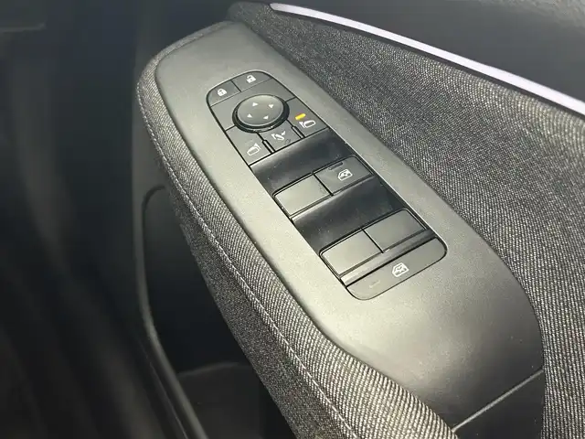 日産 オーラ G FOUR 道央・札幌 2022(令4)年 5.7万km ピンク ・4WD/・エマージェンシーブレーキ/・レーンキープアシスト/・ブラインドスポットモニター/・標識検知システム/・後退時車両検知システム/・クリアランスソナー/・純正メモリナビ/・全方位カメラ/フルセグ/BT/CD/・ETC/・シートヒーター/・ステアリングヒーター/・デジタルインナーミラー/・ドライブレコーダー/・ステアリングスイッチ/・オートブレーキホールド/・スマートキー/・プッシュスタート