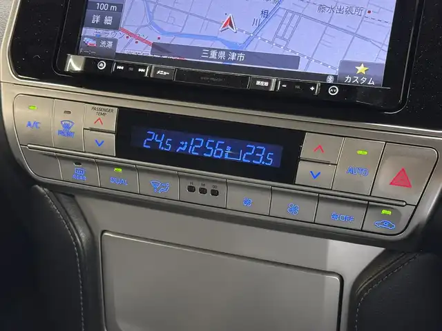 トヨタ ランドクルーザー プラド TX Lパッケージ 三重県 2020(令2)年 2万km ホワイトパールクリスタルシャイン ガソリン/パートタイム4WD/MTモード付フロア6AT/カロッツェリア 9インチ『楽ナビ』 AVIC-RQ902/（CD/DVD/MSV/SD/FM/AM/TV/Bluetooth/iPod/USB/HDMI/AUX）/バックカメラ/ビルトイン ETC/Toyota Safety Sense/・プリクラッシュセーフティ［PCS］/・レーンディパーチャーアラート［LDA］/・レーダークルコン/・オートハイビーム［AHB］/装備/・【OP】電動ムーンルーフ/・【OP】ルーフレール（ブラック）/・【OP】寒冷地仕様/・本革シート（ブラック）/・シートヒーター/ベンチレーション（D/N）/・パワーシート（D8way&ランバーサポート/N4way）/・オートライト/・LED ヘッドランプ＆フロント・リヤフォグランプ/・自動防眩インナーミラー/・雨滴感応式フロントワイパー/・17inAW＆BFグッドリッチ レタリングタイヤ/・プッシュスタート/・スマートキーx2/・保/取/ナビ取/など