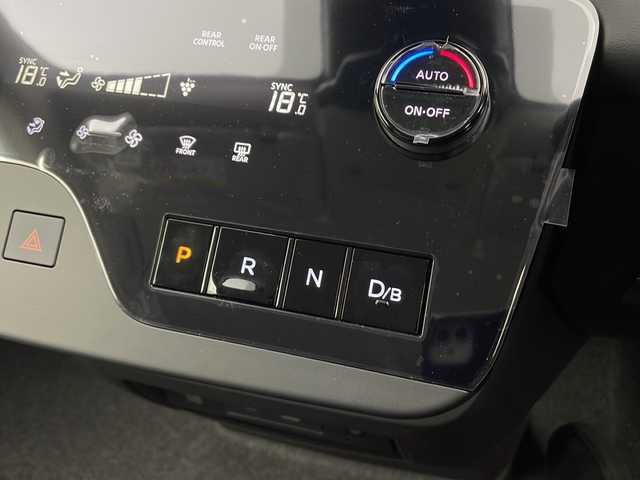 日産 セレナ e－パワー ハイウェイスター V 大阪府 2025(令7)年 0.1千km プリズムホワイト 登録済未使用車/純正12.3インチディスプレイオーディオ/【BT/フルセグTV/ナビ/USB/HDMI]/アラウンドビューモニター/デジタルインナーミラー/ETC2.0/ドライブレコーダー/ワイヤレス充電器/両側パワースライドドア/プロパイロット/衝突被害軽減システム/ブラインドスポットモニター/コーナーセンサー前後/オートライト/AUTOHOLD/純正16インチAW