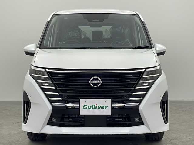 日産 セレナ e－パワー ハイウェイスター V 大阪府 2025(令7)年 0.1千km プリズムホワイト 登録済未使用車/純正12.3インチディスプレイオーディオ/【BT/フルセグTV/ナビ/USB/HDMI]/アラウンドビューモニター/デジタルインナーミラー/ETC2.0/ドライブレコーダー/ワイヤレス充電器/両側パワースライドドア/プロパイロット/衝突被害軽減システム/ブラインドスポットモニター/コーナーセンサー前後/オートライト/AUTOHOLD/純正16インチAW