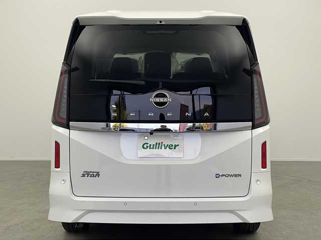 日産 セレナ e－パワー ハイウェイスター V 大阪府 2025(令7)年 0.1千km プリズムホワイト 登録済未使用車/純正12.3インチディスプレイオーディオ/【BT/フルセグTV/ナビ/USB/HDMI]/アラウンドビューモニター/デジタルインナーミラー/ETC2.0/ドライブレコーダー/ワイヤレス充電器/両側パワースライドドア/プロパイロット/衝突被害軽減システム/ブラインドスポットモニター/コーナーセンサー前後/オートライト/AUTOHOLD/純正16インチAW