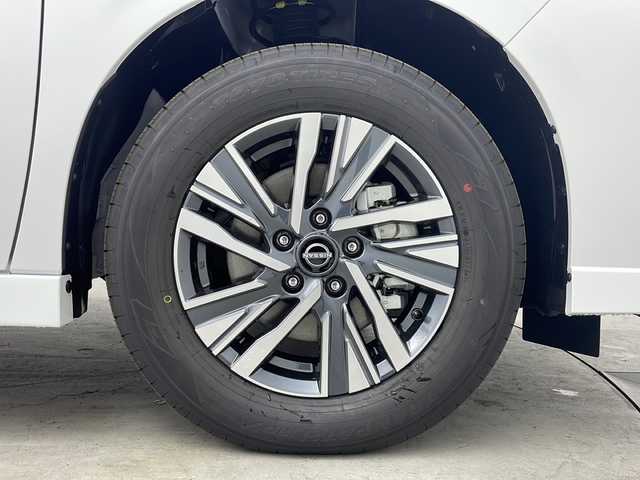 日産 セレナ e－パワー ハイウェイスター V 大阪府 2025(令7)年 0.1千km プリズムホワイト 登録済未使用車/純正12.3インチディスプレイオーディオ/【BT/フルセグTV/ナビ/USB/HDMI]/アラウンドビューモニター/デジタルインナーミラー/ETC2.0/ドライブレコーダー/ワイヤレス充電器/両側パワースライドドア/プロパイロット/衝突被害軽減システム/ブラインドスポットモニター/コーナーセンサー前後/オートライト/AUTOHOLD/純正16インチAW