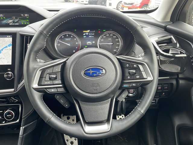 スバル フォレスター ハイブリッド アドバンス 千葉県 2023(令5)年 1.4万km クリスタルホワイトP 禁煙車/4WD/新世代アイサイト/純正ナビ/・CN-FX800D/・CD/DVD/BD/BT/ACP/AA/フルセグTV/サンルーフ/ハーフレザーシート/前席シートヒーター/前席パワーシート/バック/サイド/フロントカメラ/パドルシフト/ステアリングヒーター/デジタルインナールームミラー/オートクルーズコントロール/車線逸脱警報/パワーバックドア/ETC/LEDヘッドライト/オートライト/スペアキー
