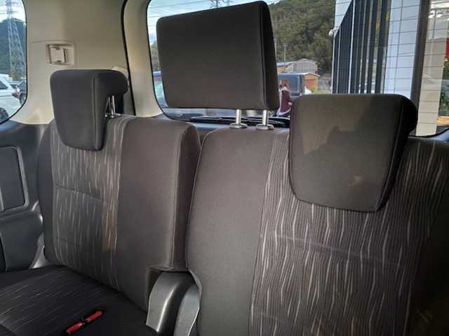 トヨタ ヴォクシー ZS 煌Ⅱ 兵庫県 2011(平23)年 10.9万km ブラック 社外ナビ/・フルセグTV（CD/DVD/HDD/Bluetooth/ラジオ）/バックモニター/オーディオトリップ/パドルシフト/ウォークスルー/システムコンソール（COOL/HOT)/フリップダウンモニター/両側スライドドア/純正マット/ETC