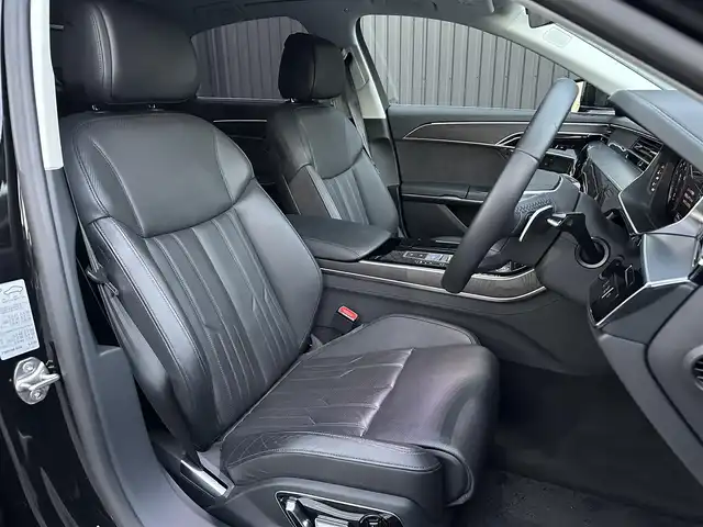 アウディ Ａ８ 60TFSIクワトロ 福島県 2019(令1)年 3.2万km ミトスブラックメタリック サンルーフ/Bang & Olufsen/エアサス/ACC/レーンキープ/ブラインドスポット/ヘッドアップディスプレイ/黒革シート/全席パワーシート/全席シートヒーター/前席ベンチレーション/純正ナビ/フルセグTV/360°カメラ/AppleCarPlay/LEDヘッドライト/ETC/前後ドライブレコーダー/コーナーセンサー/電動チルトステア/パワートランク/フットオープナー/パドルシフト/オートホールド/ソフトクローズドア/純正20インチAW/取扱説明書/保証書/スペアキー