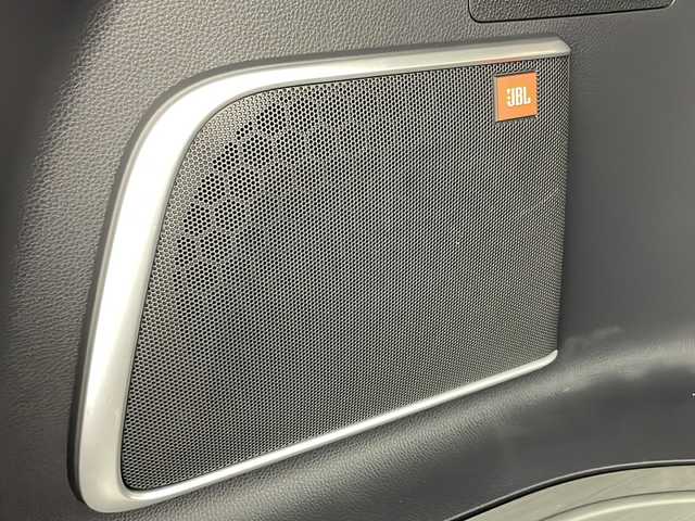 トヨタ ハリアー ハイブリッド Z レザーパッケージ 大阪府 2023(令5)年 2.9万km プレシャスブラックパール 純正12.3インチディスプレイオーディオ（ナビ有）/・TV/ブルートゥース/Miracast/アラウンドビューモニター/Toyota Safety Sense/・プリクラッシュセーフティ/・レーントレーシングアシスト/・レーダークルーズコントロール（全車速追従機能付き）/・ロードサインアシスト/・アダプティブハイビームシステム/オートマチックハイビーム/・パーキングサポートブレーキ（前後方静止物）/・デジタルインナーミラー（前後方録画機能付き）/・ブラインドスポットモニター/JBLプレミアムサウンド/ヘッドアップディスプレイ/パワーバックドア/レザーシート/・シートヒーター/シートベンチレーション（前席）/・メモリーシート（前席）/ステアリングヒーター/純正LEDヘッドライト/純正１９インチAW/ETC2.0