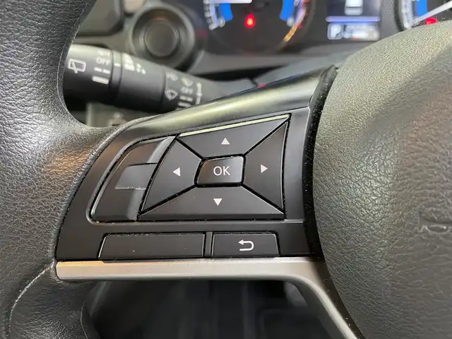 日産 デイズ B 千葉県 2021(令3)年 2.5万km ホワイト 社外ナビ【フルセグ、BT、SD、USB、CD】/前後コーナーセンサー/アイドリングストップ/ETC/USB充電/バックカメラ/オートライト/ステアリングスイッチ/純正フロアマット/純正ホイールキャップ/保証書/取説