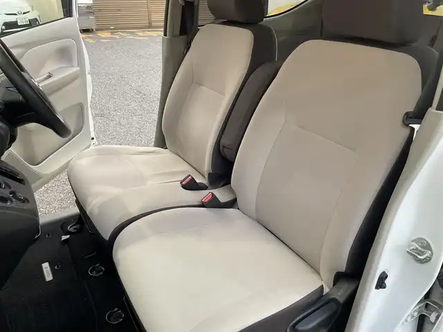 日産 デイズ B 千葉県 2021(令3)年 2.5万km ホワイト 社外ナビ【フルセグ、BT、SD、USB、CD】/前後コーナーセンサー/アイドリングストップ/ETC/USB充電/バックカメラ/オートライト/ステアリングスイッチ/純正フロアマット/純正ホイールキャップ/保証書/取説