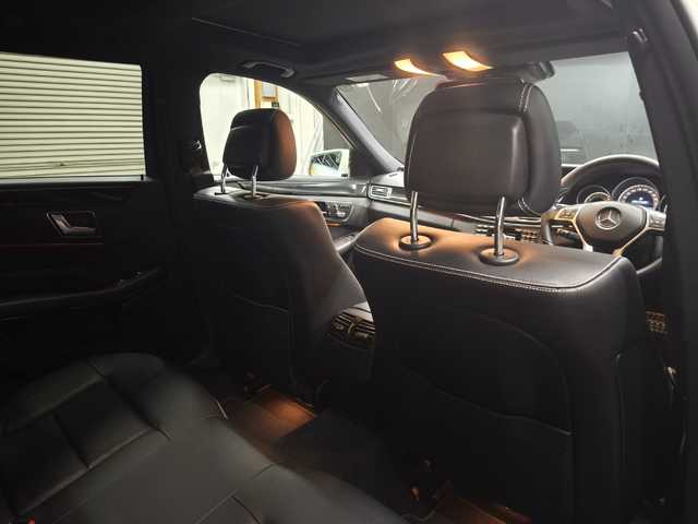 メルセデス・ベンツ Ｅ３５０ ブルーテックワゴンアバンギャルド 群馬県 2014(平26)年 2.2万km 白 レーダーセーフティパッケージ/パノラミックスライディングルーフ/黒革シート/シートヒーター/ワンオーナー/パワーバックドア/LEDヘッドライト/全方位カメラ/Bluetooth/ETC/スマートキー