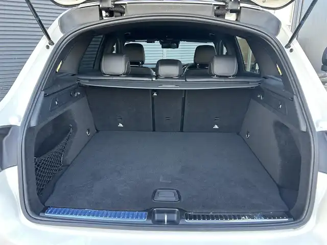 メルセデス・ベンツ Ｍ・ベンツ ＧＬＣ２２０ d 4マチック スポーツラインED 茨城県 2022(令4)年 4万km ダイヤモンドホワイト 後期型/AMGスタイリングパッケージ /12.3インチコックピットディスプレイ /19インチAMG5ツインスポ-クAW /黒革 /Sヒ-タ- /M付PWシ-ト /PWテ-ルゲ-ト /パフュ-ムアトマイザ- /アンビエントライト /RSP /ACC /LKA /BSA /360度カメラ /マルチLED/ETC2.0/禁煙車