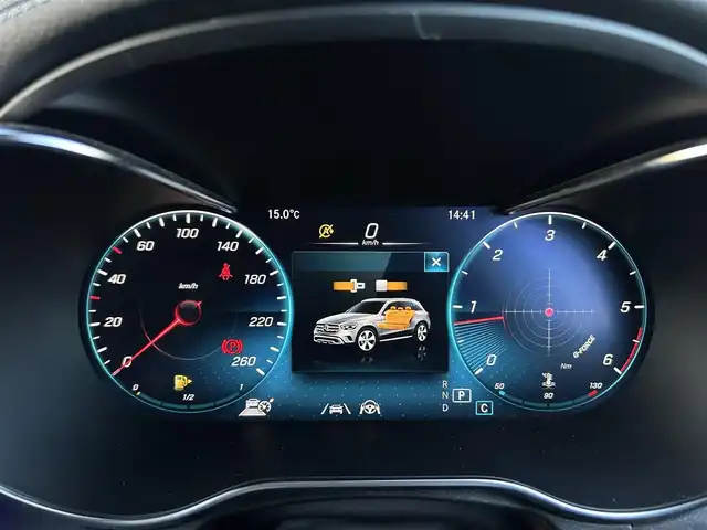 メルセデス・ベンツ Ｍ・ベンツ ＧＬＣ２２０ d 4マチック スポーツラインED 茨城県 2022(令4)年 4万km ダイヤモンドホワイト 後期型/AMGスタイリングパッケージ /12.3インチコックピットディスプレイ /19インチAMG5ツインスポ-クAW /黒革 /Sヒ-タ- /M付PWシ-ト /PWテ-ルゲ-ト /パフュ-ムアトマイザ- /アンビエントライト /RSP /ACC /LKA /BSA /360度カメラ /マルチLED/ETC2.0/禁煙車