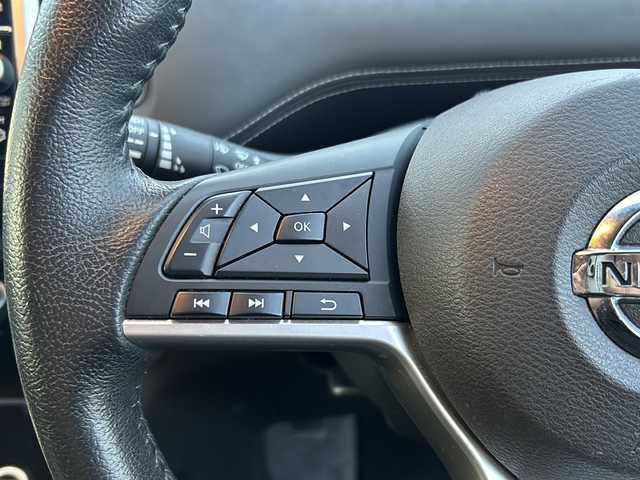 日産 セレナ ハイウェイスター Vセレクション 徳島県 2018(平30)年 6.7万km ダイヤモンドブラック 純正9インチナビ/（Bluetooth/フルセグ/CD/DVD/AUX）/フリップダウンモニター【PRODCA】/アラウンドビューモニター/両側パワースライドドア/エマージェンシーブレーキ/クルーズコントロール/クリアランスソナー/LEDヘッドライト/フォグライト/オートライト/ドライブレコーダー/純正AW/純正フロアマット/プッシュスタート/スマートキー