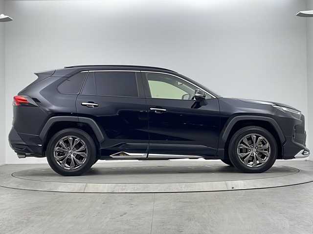 トヨタ ＲＡＶ４ ハイブリッドG 大阪府 2023(令5)年 5.7万km アティチュードブラックマイカ モデリスタエアロ/４WD/純正10.5インチディスプレイオーディオ/全方位モニター/ドライブレコーダー前後　HDR361GW/ETC2.0/衝突被害軽減システム/レーンキープアシスト/ブラインドスポットモニター/クルーズコントロール追従/コーナーセンサー前後/パワーシート　D+N席/シートヒーター　D+N席/シートベンチレーション　D+N席/ステアリングヒーター/電動リアゲート/純正18インチAW