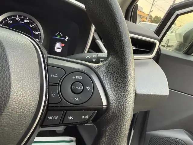 トヨタ カローラツーリング ハイブリッド G－X プラス 香川県 2021(令3)年 9.4万km ホワイトパールクリスタルシャイン ワンオーナー/ディスプレイオーディオナビ/フルセグ/バックカメラ/セーフティセンス/レーダークルーズ/オートハイビーム/レーンキープ/LEDヘッドライト/スマートキー/ビルトインETC