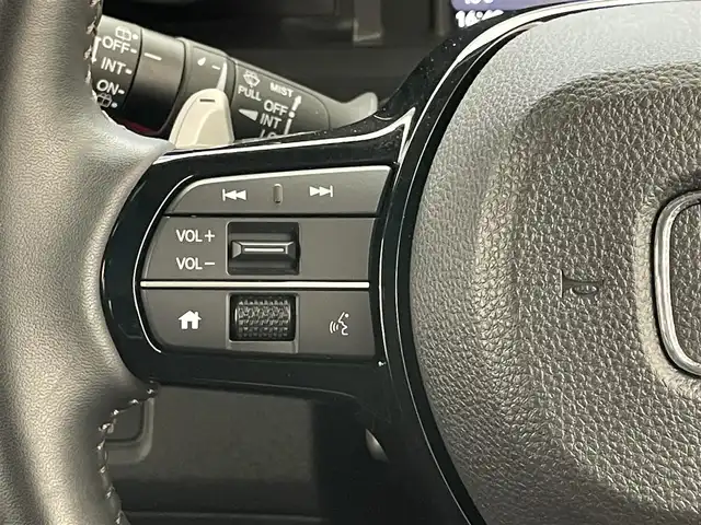 ホンダ Ｎ ＢＯＸ カスタム ターボ 愛知県 2024(令6)年 0.4万km プレミアムサンライトホワイトパール 純正８型ナビ　バックカメラ　シートヒーター　両側パワスラ　フルセグＴＶ　ハーフレザー　ホンダセンシング　衝突軽減　追従クルコン　ハンドル支援　パドルシフト　電動パーキング　ＬＥＤオートライト　禁煙車