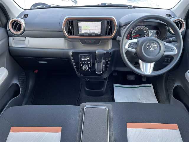 トヨタ パッソ モーダ 道央・札幌 2021(令3)年 3万km ブラックマイカメタリック/パウダリーベージュメタリック 2トーン ４WD/プッシュスタート/社外メモリナビ(AM/FM/BT/CD/DVD)/バックカメラ/ステアリングリモコン/ウインカーミラー/ビルトインETC/オートライト/オートマチックハイビーム/ベンチシート/運転席シートヒーター/コーナーセンサー/アイドリングストップ/衝突軽減ブレーキ/横滑り防止装置/盗難防止装置/純正フロアマット/防眩ミラー/スペアキー