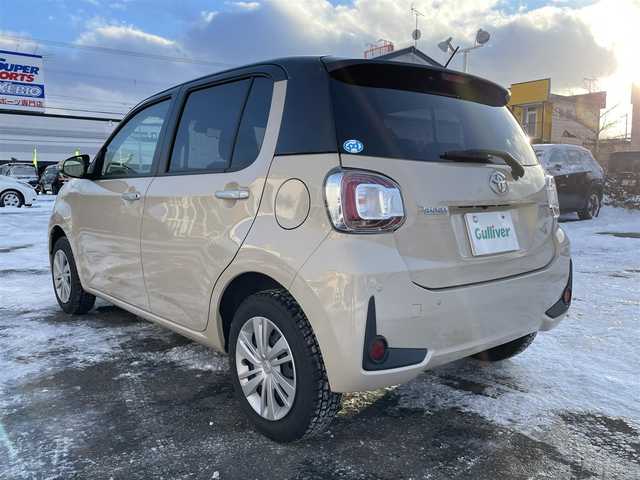 トヨタ パッソ モーダ 道央・札幌 2021(令3)年 3万km ブラックマイカメタリック/パウダリーベージュメタリック 2トーン ４WD/プッシュスタート/社外メモリナビ(AM/FM/BT/CD/DVD)/バックカメラ/ステアリングリモコン/ウインカーミラー/ビルトインETC/オートライト/オートマチックハイビーム/ベンチシート/運転席シートヒーター/コーナーセンサー/アイドリングストップ/衝突軽減ブレーキ/横滑り防止装置/盗難防止装置/純正フロアマット/防眩ミラー/スペアキー