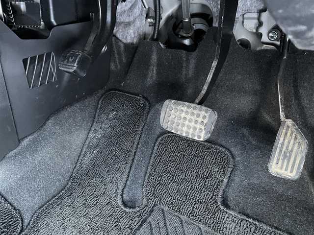 トヨタ パッソ モーダ 道央・札幌 2021(令3)年 3万km ブラックマイカメタリック/パウダリーベージュメタリック 2トーン ４WD/プッシュスタート/社外メモリナビ(AM/FM/BT/CD/DVD)/バックカメラ/ステアリングリモコン/ウインカーミラー/ビルトインETC/オートライト/オートマチックハイビーム/ベンチシート/運転席シートヒーター/コーナーセンサー/アイドリングストップ/衝突軽減ブレーキ/横滑り防止装置/盗難防止装置/純正フロアマット/防眩ミラー/スペアキー