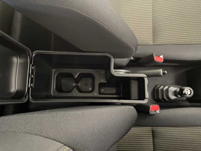 スズキ ジムニー XL 長野県 2024(令6)年 1.1万km シフォンアイボリーM ４ＷＤ・ターボ/社外ディスプレイオーディオ/Bluetooth Audio/衝突被害軽減ブレーキ/レーンディパーチャーアラート/オートライト/フォグランプ/バックソナー/スマートキー/プッシュスタート/アイドリングストップ/ETC2.0/背面タイヤ/前後ドライブレコーダー