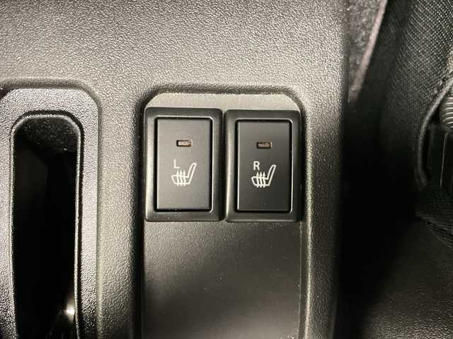 スズキ ジムニー XL 長野県 2024(令6)年 1.1万km シフォンアイボリーM ４ＷＤ・ターボ/社外ディスプレイオーディオ/Bluetooth Audio/衝突被害軽減ブレーキ/レーンディパーチャーアラート/オートライト/フォグランプ/バックソナー/スマートキー/プッシュスタート/アイドリングストップ/ETC2.0/背面タイヤ/前後ドライブレコーダー