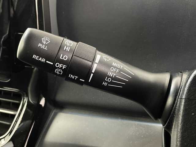 トヨタ エスティマ アエラス プレミアム 埼玉県 2017(平29)年 3.5万km レッドマイカメタリック フリップダウンモニター　/純正ナビ/バックカメラ　/ビルトインＥＴＣ　/前方ドライブレコーダー/クルーズコントロール　/衝突軽減ブレーキ　/レーンキープアシスト/横滑り防止措置　/パワーシート　/オットマン/純正フロアマット/純正アルミホイール/オートライト