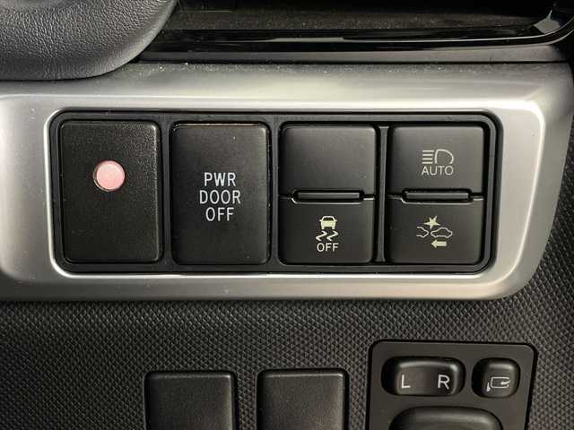 トヨタ エスティマ アエラス プレミアム 埼玉県 2017(平29)年 3.5万km レッドマイカメタリック フリップダウンモニター　/純正ナビ/バックカメラ　/ビルトインＥＴＣ　/前方ドライブレコーダー/クルーズコントロール　/衝突軽減ブレーキ　/レーンキープアシスト/横滑り防止措置　/パワーシート　/オットマン/純正フロアマット/純正アルミホイール/オートライト