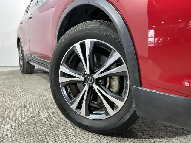 日産 エクストレイル 20X 大阪府 2017(平29)年 4.9万km ガーネットレッド プロパイロット 黒革シート 純正ナビ(フルセグ/DVD再生/Bluetooth) 衝突軽減 360カメラ ETC デジタルインナーミラー BSM 電動リアゲート クリアランスソナー オートライト