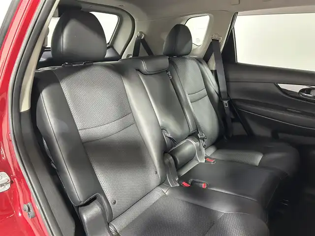 日産 エクストレイル 20X 大阪府 2017(平29)年 4.9万km ガーネットレッド プロパイロット 黒革シート 純正ナビ(フルセグ/DVD再生/Bluetooth) 衝突軽減 360カメラ ETC デジタルインナーミラー BSM 電動リアゲート クリアランスソナー オートライト