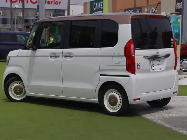 ホンダ Ｎ ＢＯＸ G･Lターボ Hセンシング カッパーブラウンスタイル 千葉県 2019(令1)年 6.3万km パールⅡ ホンダセンシング/・衝突軽減ブレーキ（CMBS）/・車線維持支援システム（LKAS）/・アダプティブクルーズコントロール（ACC）/・後方誤発進抑制機能/・誤発進抑制機能/純正メモリーナビ/【CD再生機能　Bluetooth接続】/バックカメラ/革巻きステアリング/ステアリングスイッチ/パドルシフト/ETC/LEDヘッドライト/ウインカーミラー/リアコーナーセンサー/スマートキー
