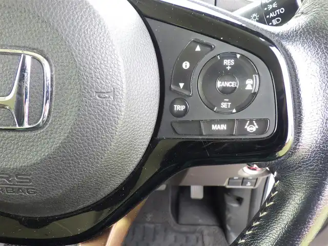 ホンダ Ｎ ＢＯＸ G･Lターボ Hセンシング カッパーブラウンスタイル 千葉県 2019(令1)年 6.3万km パールⅡ ホンダセンシング/・衝突軽減ブレーキ（CMBS）/・車線維持支援システム（LKAS）/・アダプティブクルーズコントロール（ACC）/・後方誤発進抑制機能/・誤発進抑制機能/純正メモリーナビ/【CD再生機能　Bluetooth接続】/バックカメラ/革巻きステアリング/ステアリングスイッチ/パドルシフト/ETC/LEDヘッドライト/ウインカーミラー/リアコーナーセンサー/スマートキー