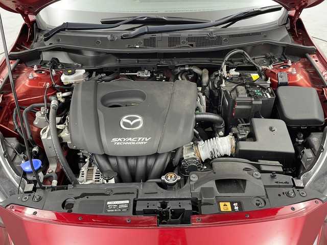 マツダ デミオ 13S 三重県 2018(平30)年 0.8万km ソウルレッドクリスタルM 純正ナビ/【CD/DVD/SD/Bluetooth】/地デジ対応テレビ/全方位カメラ/BSM/レーンキープアシスト/前後スマートシティブレーキ/リアトラフィックアラート/前席シートヒーター /LEDヘッドライト/オートライト機能/横滑り防止/電動格納サイドミラー/ドライブレコーダー(SD無し)/ワンオーナー
