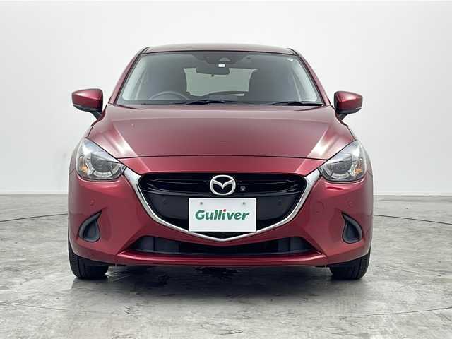 マツダ デミオ 13S 三重県 2018(平30)年 0.8万km ソウルレッドクリスタルM 純正ナビ/【CD/DVD/SD/Bluetooth】/地デジ対応テレビ/全方位カメラ/BSM/レーンキープアシスト/前後スマートシティブレーキ/リアトラフィックアラート/前席シートヒーター /LEDヘッドライト/オートライト機能/横滑り防止/電動格納サイドミラー/ドライブレコーダー(SD無し)/ワンオーナー