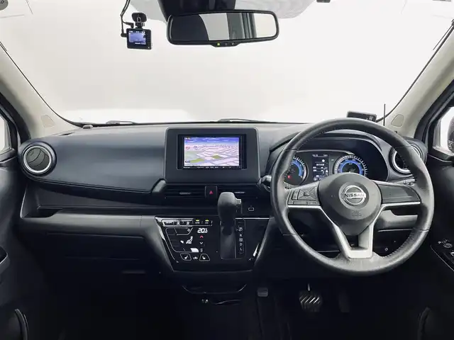 日産 デイズ ハイウェイスターX 道央・札幌 2021(令3)年 2.7万km ホワイトパール ・４WD/・寒冷地仕様/・社外ナビ/　CD/DVD/SD/BT/フルセグ/・バックカメラ/・前方ドライブレコーダー/・社外レーダー/・エマージェンシーブレーキ/・レーンキープアシスト/・LEDヘッドライト/・オートライト/・プッシュスタート/・スマートキー/・エンジンスターター/・純正フロアマット/・ドアバイザー/・社外AW付スタッドレス積込(155/65/R14)