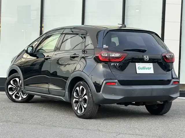 ホンダ フィット クロスター 山形県 2020(令2)年 2.1万km クリスタルブラックパール ４WD/寒冷地仕様/純正SDナビ/（CD/DVD/DTV/USB/Bluetooth）/バックカメラ/アダプティブクルーズコントロール/レーンキープアシスト/衝突被害軽減/スマートキー/純正16インチAW/横滑り防止装置/電動格納ミラー/純正フロアマット/ドアバイザー/ETC/社外ホイールスタッドレス車載/185/65/R15(6mm)